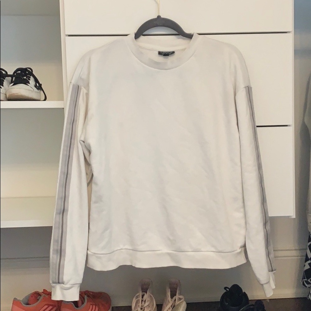 White sweatshirt! <3